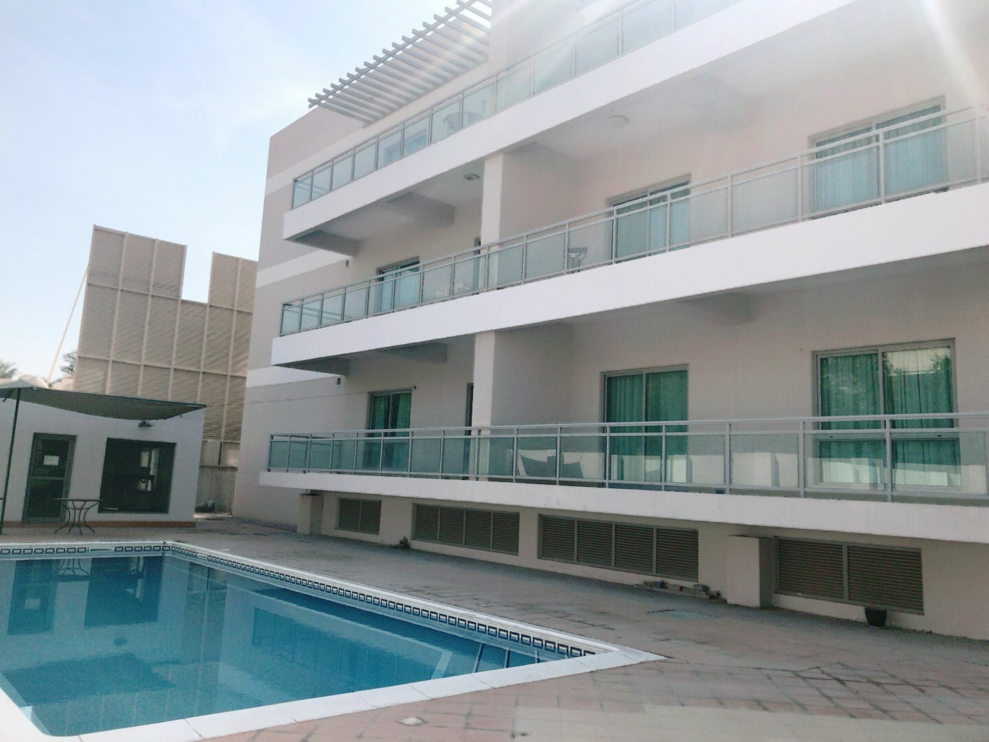 Stout Apartments Manama Ngoại thất bức ảnh
